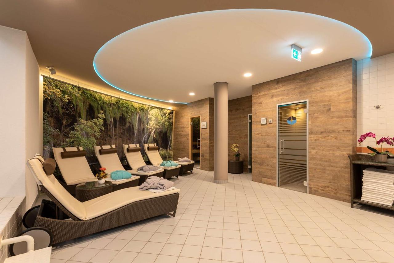 Best Western Hotel Am Europaplatz Königsbrunn Esterno foto