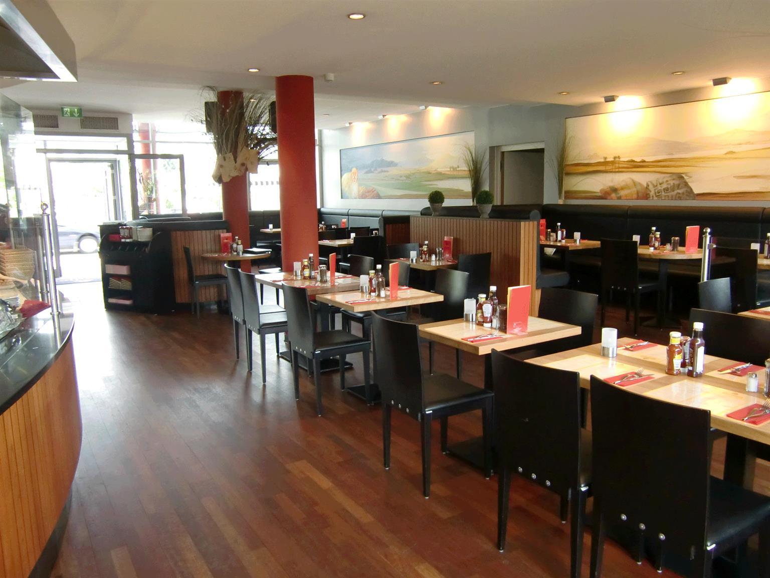 Best Western Hotel Am Europaplatz Königsbrunn Esterno foto