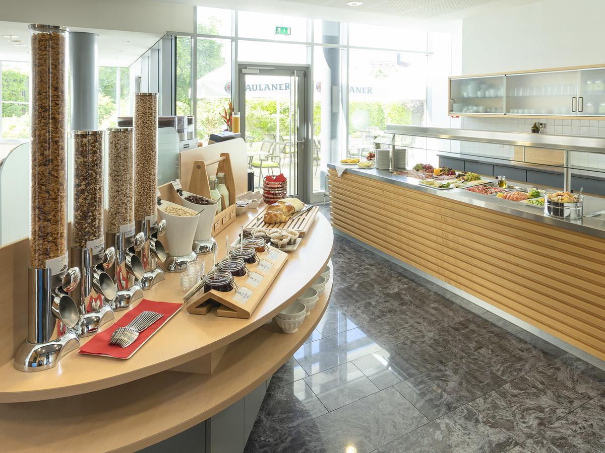 Best Western Hotel Am Europaplatz Königsbrunn Esterno foto