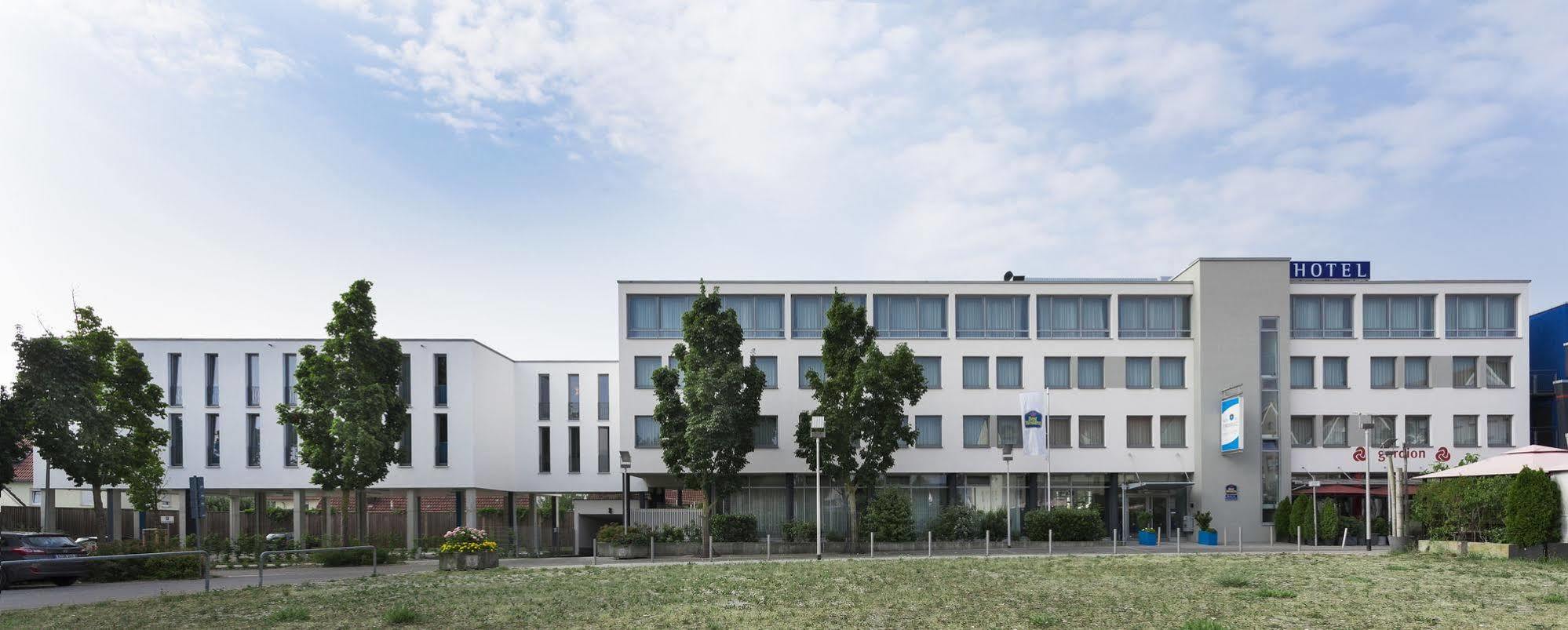 Best Western Hotel Am Europaplatz Königsbrunn Esterno foto